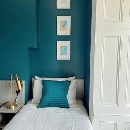 Rose بيت ضيافة كورك