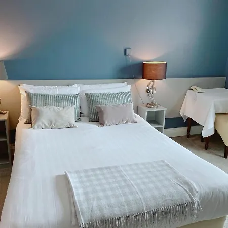 Rose Guest house 3*